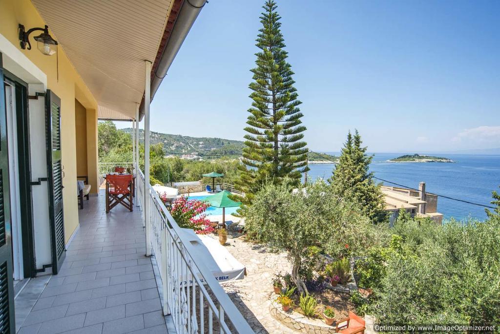 Christos Apartments & Studios Paxos Luaran gambar